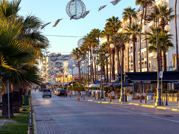Φοινικούδες Λάρνακας Nightlife