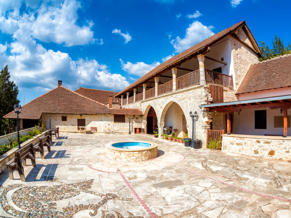 Μονή Χρυσορρογιάτισσας